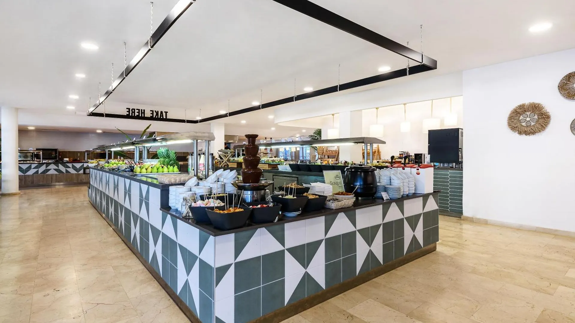 فندق Fergus Club Palmanova Park 4*,  إسبانيا