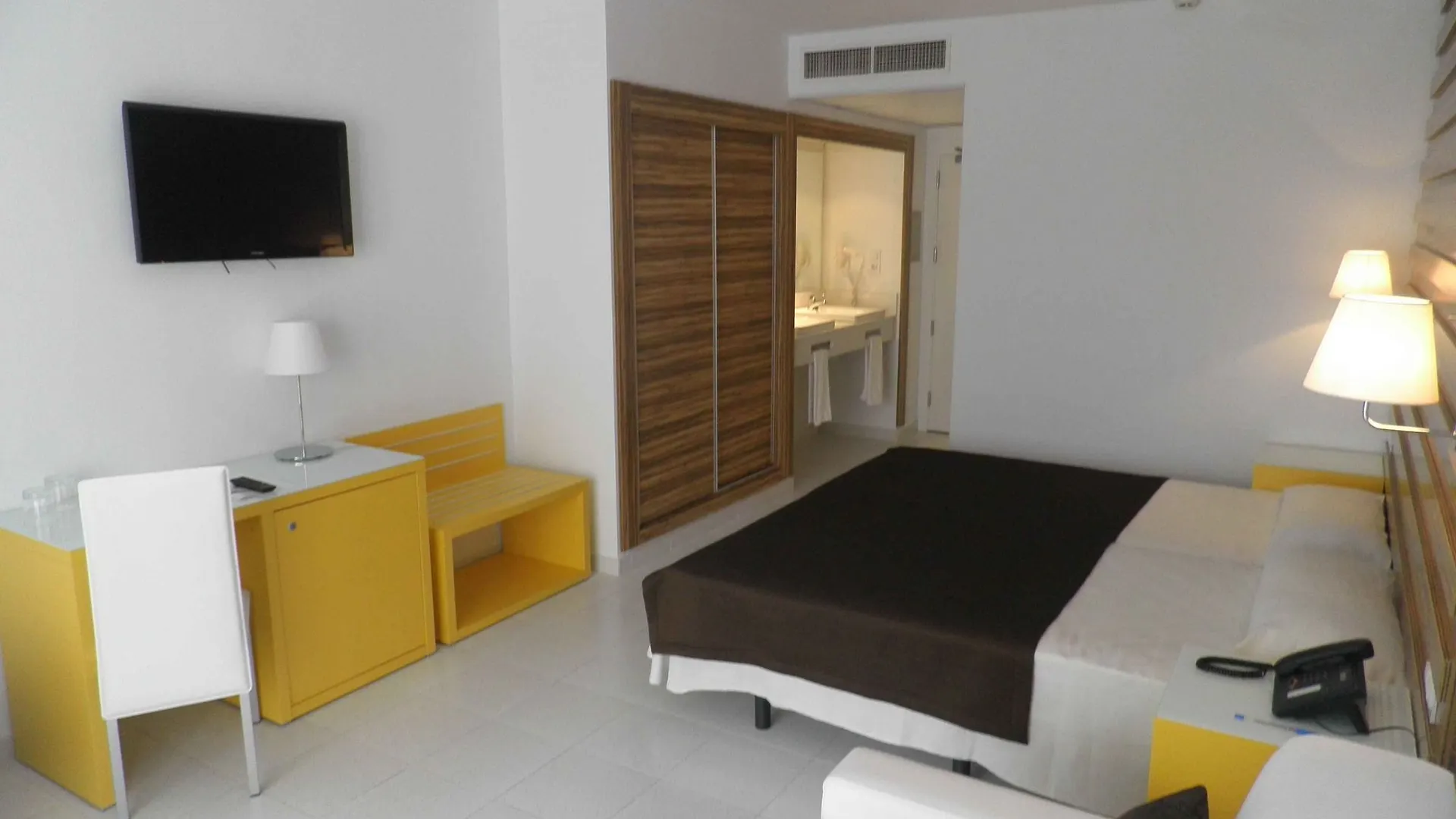فندق Fergus Club Palmanova Park